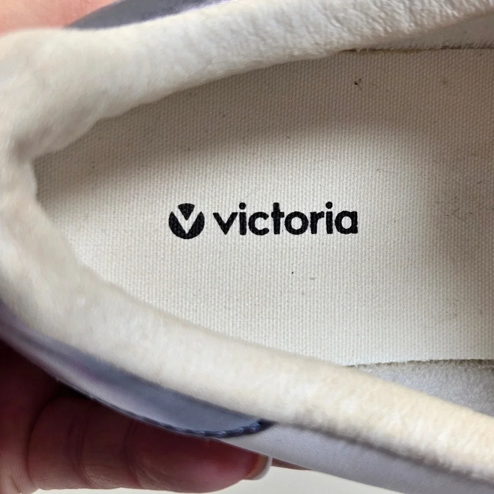 Victoria style aesthetics